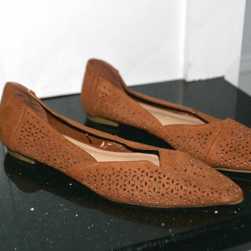MADDEN GIRL Perforated Loafer Flats - Picture 3 of 7